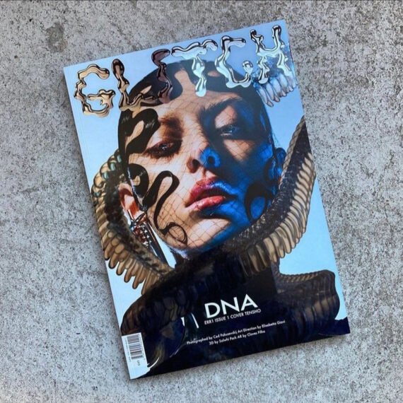 World’s First AR Fashion MagazineTile 1